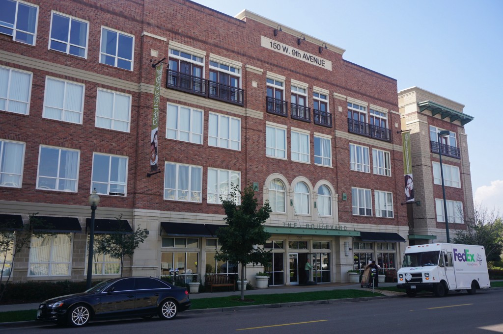 The Boulevard apartment complex on Ninth Avenue recently changed ownership. Photo by Burl Rolett.