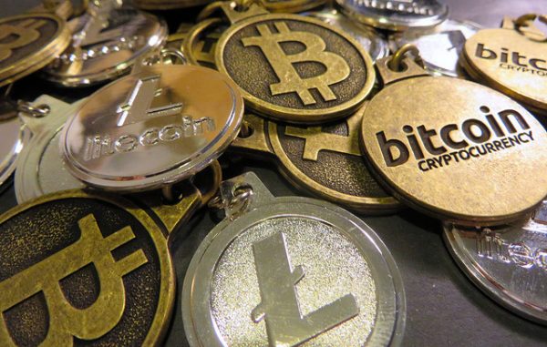 stock cryptocurrency bitcoin