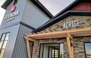 acreage entrance