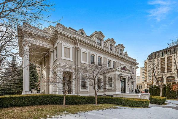 Crawford Hill Mansion Exterior