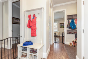 424 Jasmine St. mudroom 1