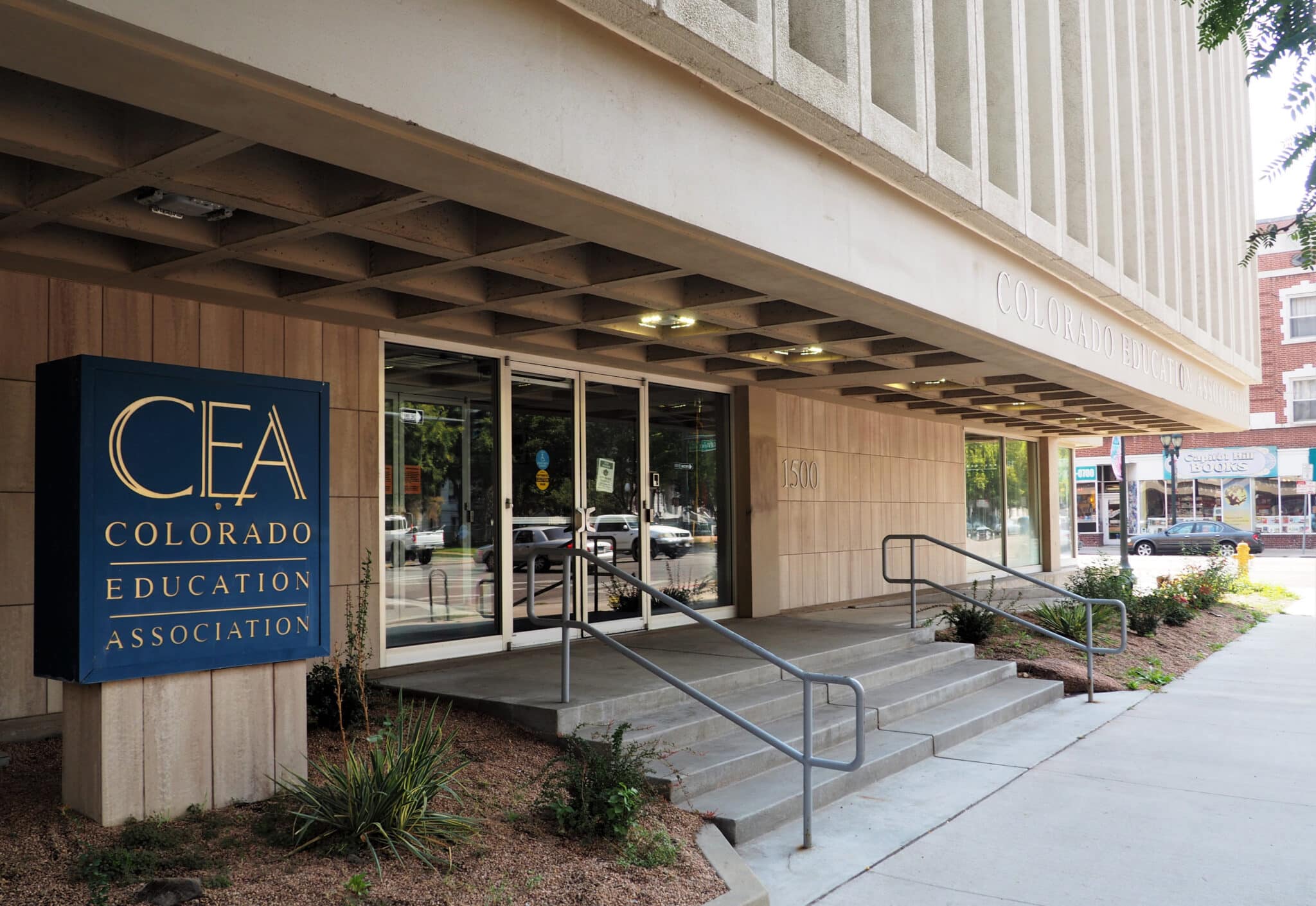 State’s largest teachers union lists Uptown HQ for $7M 1 9.9D 1500 Grant closer scaled
