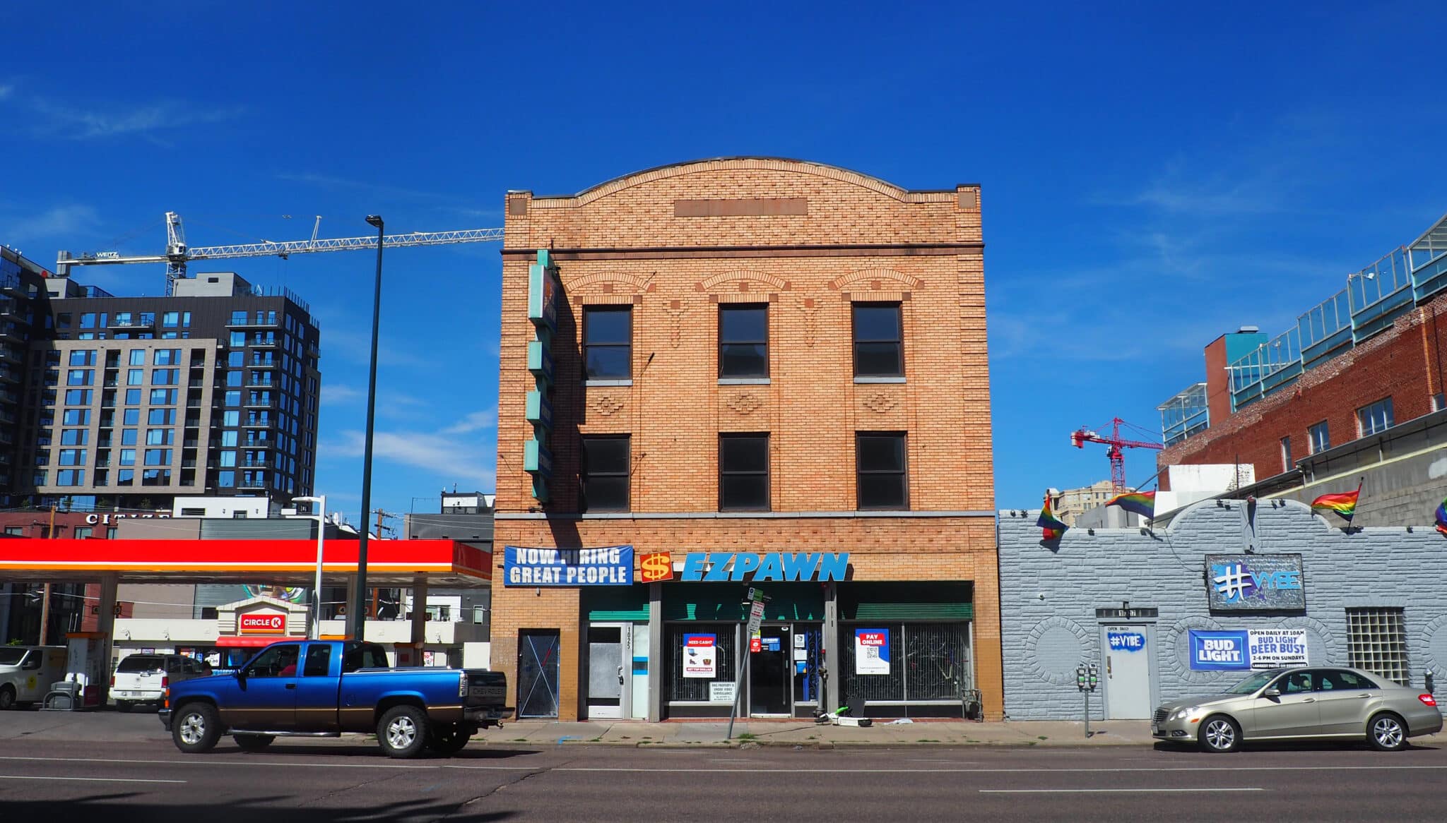 Developer to convert Denver building to apartments