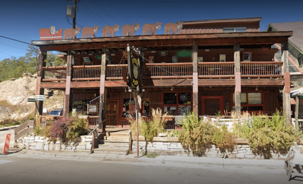Amicable agreement ends Evergreen saloon owners’ dustup 1 Little Bear