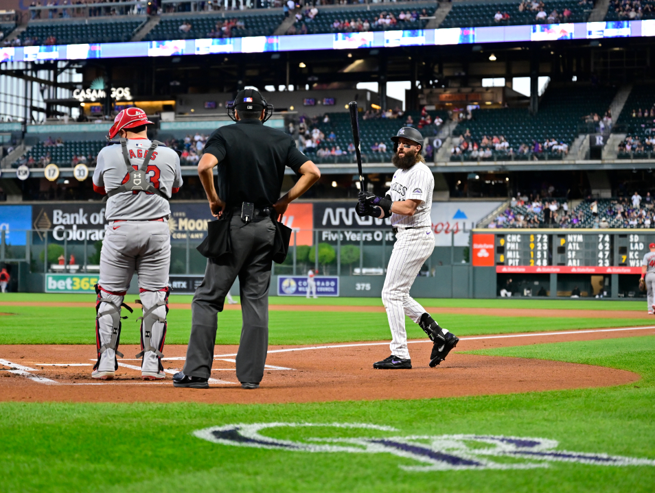 TDP L ROCKIES CARDINALS DSC1085