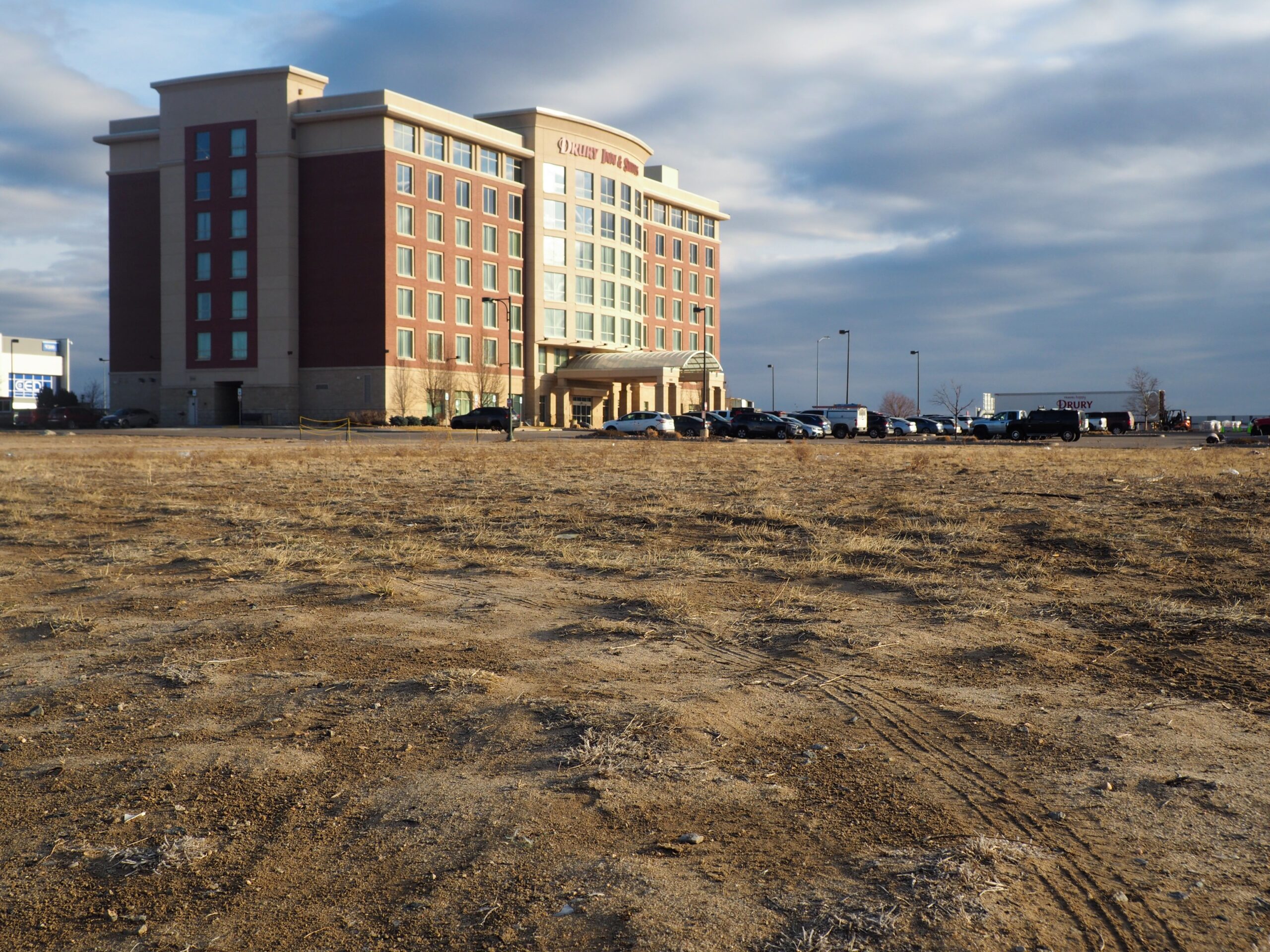 Central Park hotel developer sues restaurant owner over failure to open 1 P2104610 scaled