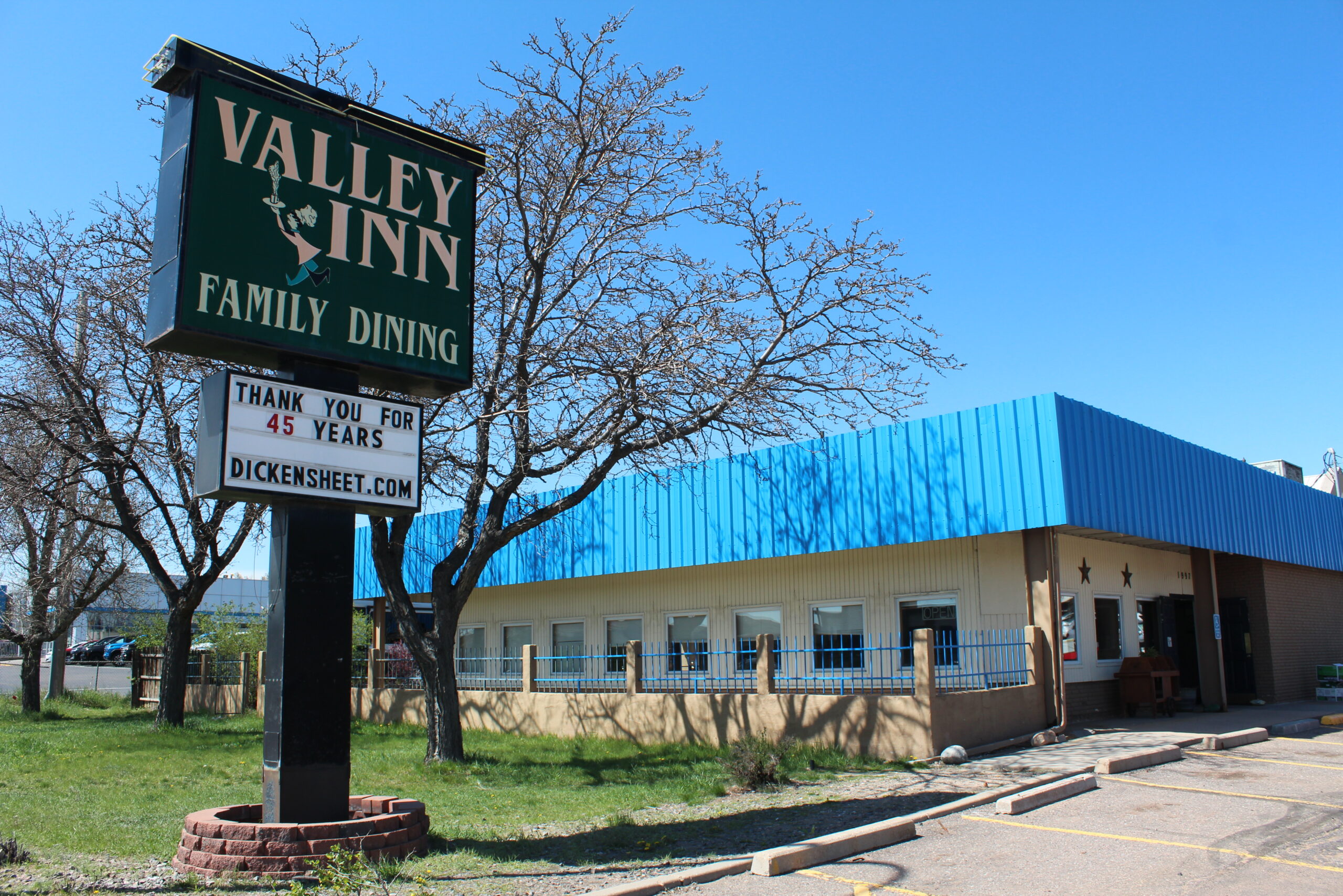 valley inn scaled