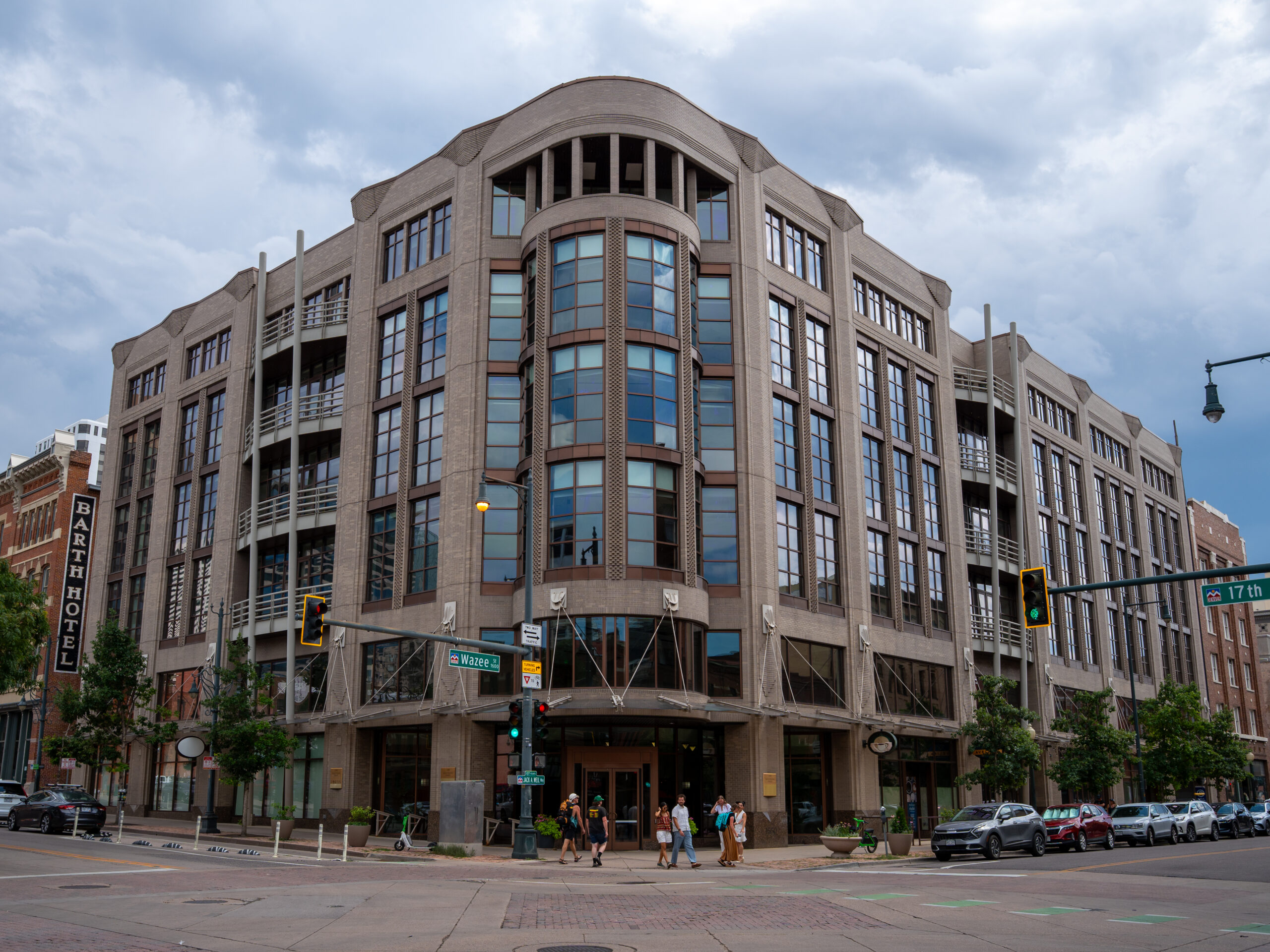 Oil and gas giant leases 100K square feet in LoDo 1 1550 17th St scaled