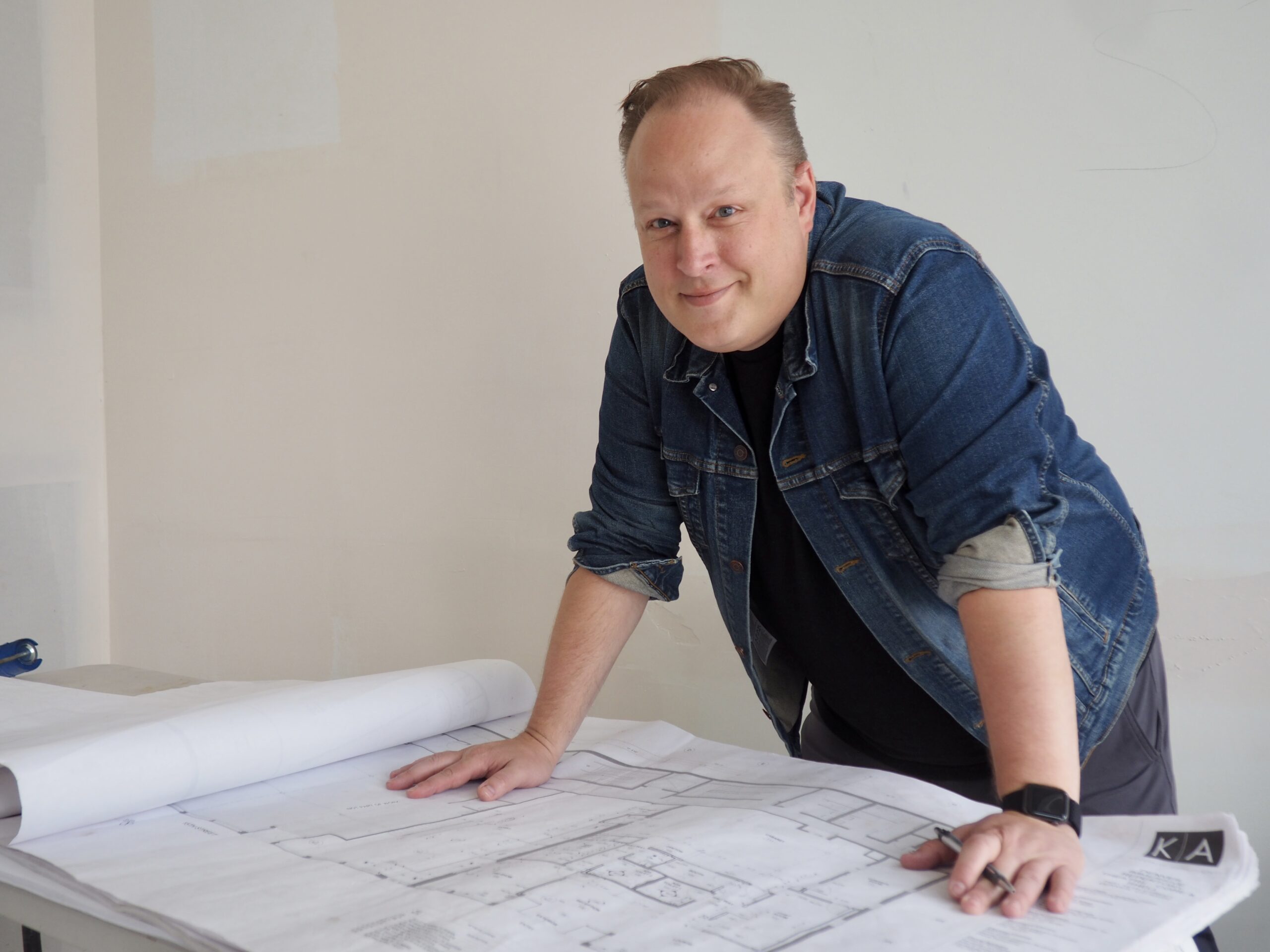 ‘Immersive’ theater backed by DDA dollars under construction at 15th and Blake 1 Steve Wargo stands over the plans for his Denver Immersive Repertory Theater, which he is starting next year with Blair Russell.