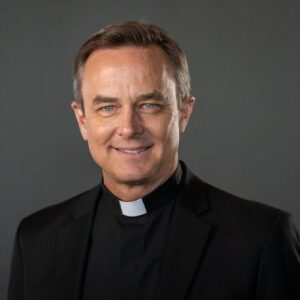 fr hendrickson headshot 500x500 1