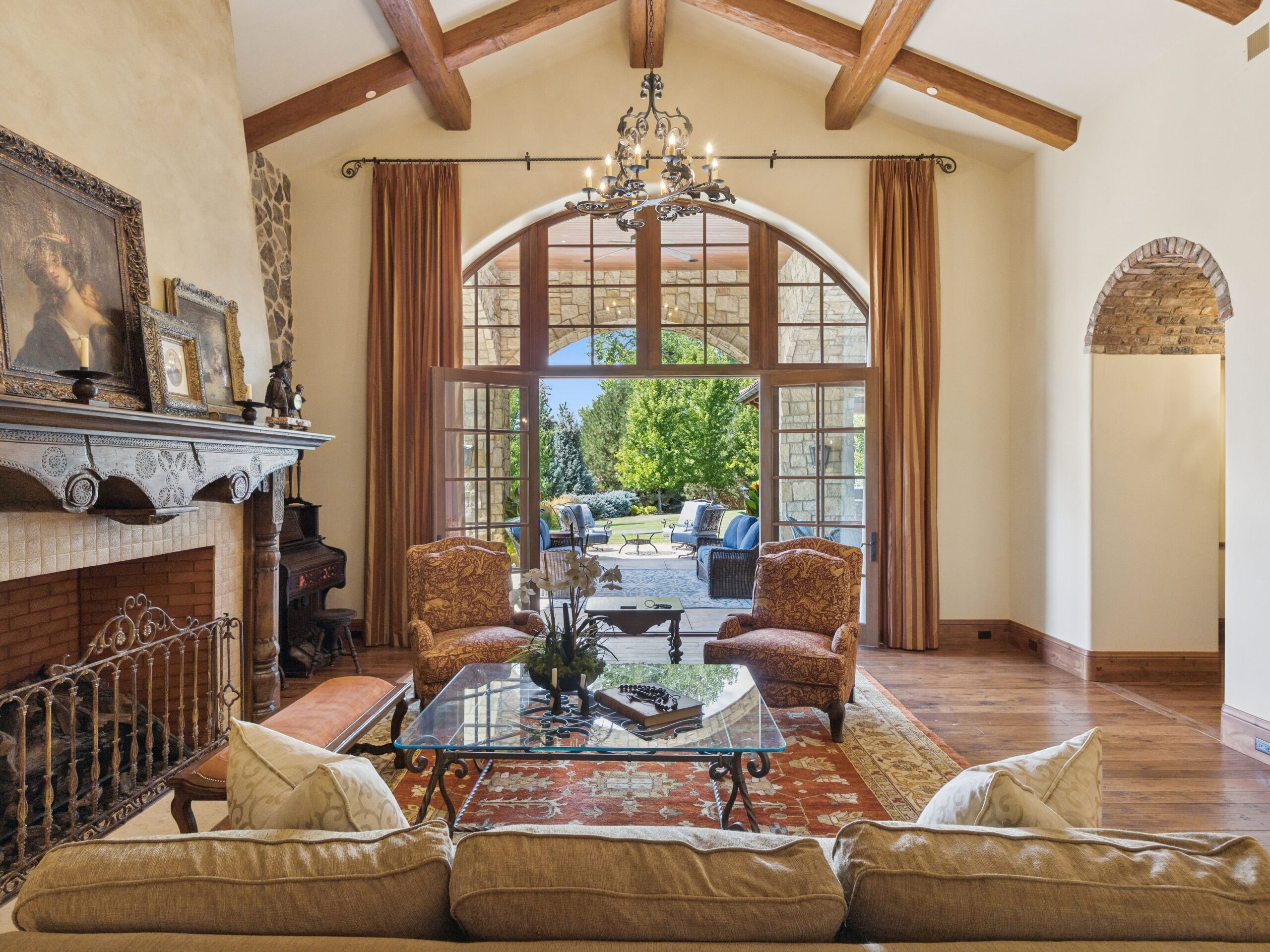 Oil exec lists custom Cherry Hills mansion for $10M 2 7 Village Road—beam scaled