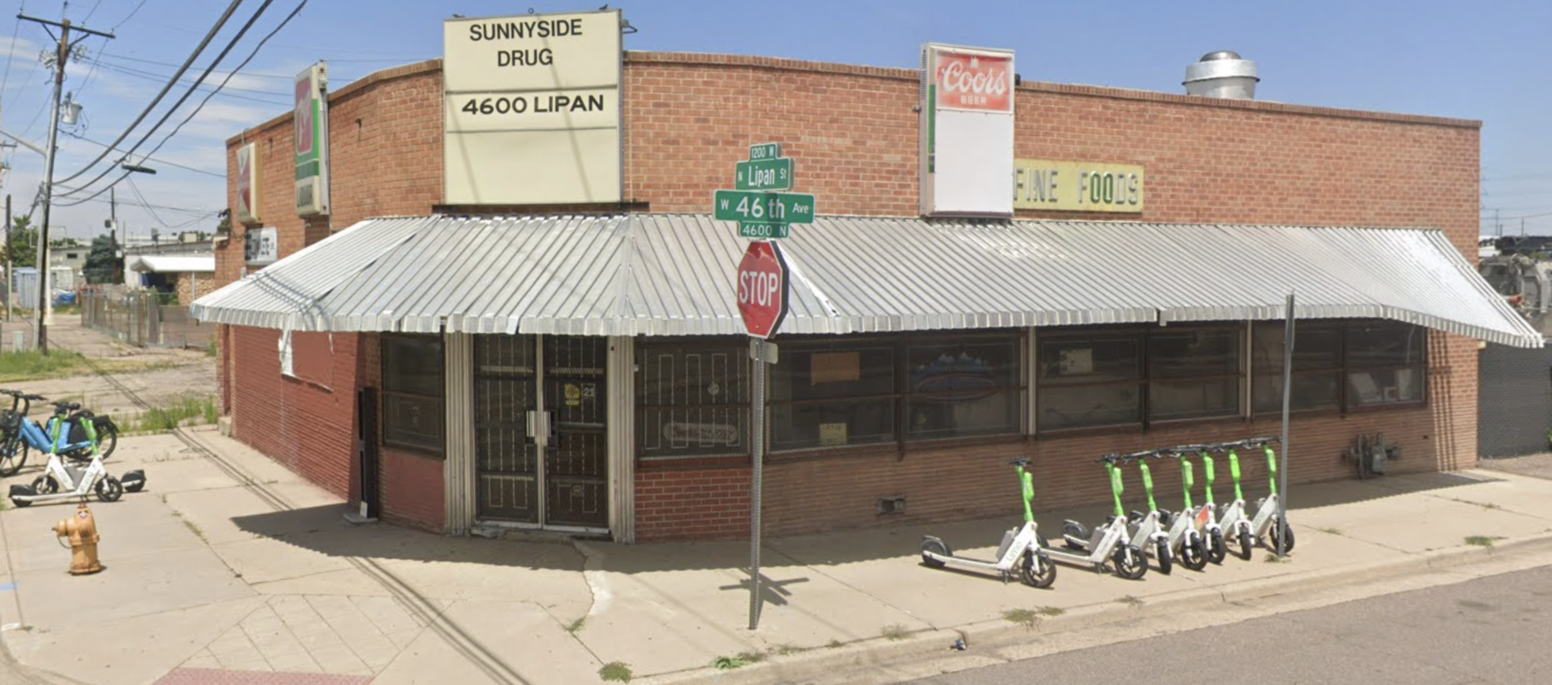 Shuttered Sunnyside corner store sells for $650K 1 4600 Lipan St.