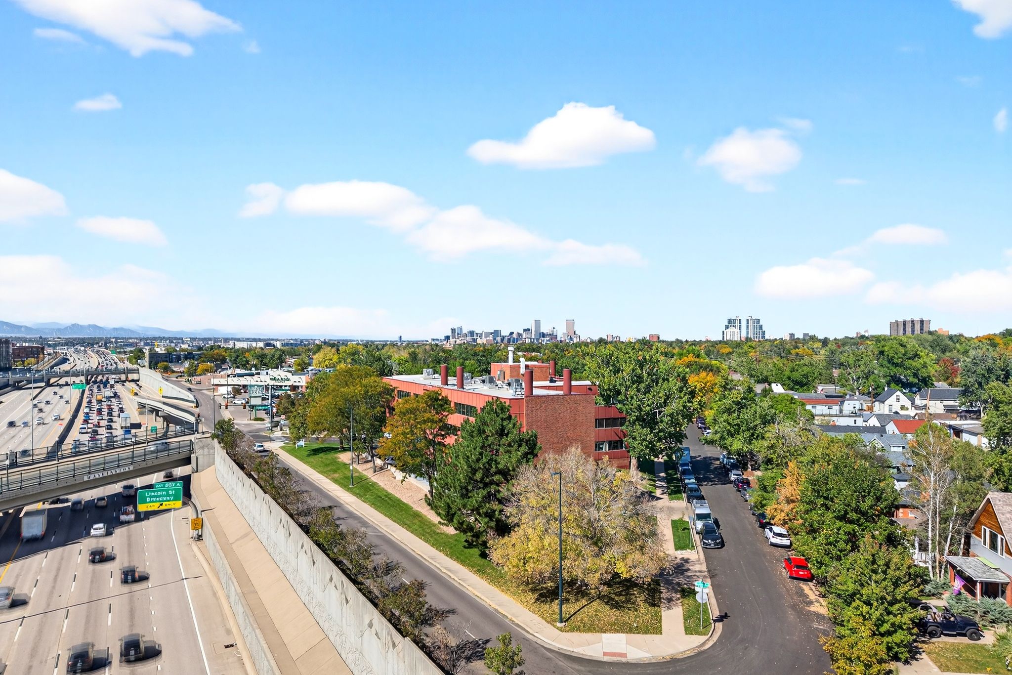 Local firm snaps up West Wash Park office building for $4.7M 1 011 JohnsonCreative 20251003141826 0075 D